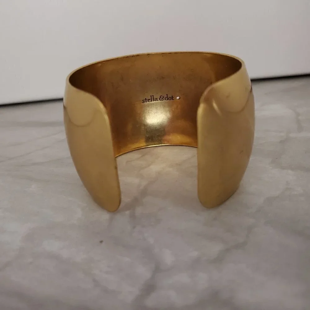 🌞 Stella and Dot Norah Rhinestone Crystal Antiqued Distressed Wide Cuff 🌞 - Picture 5 of 7
